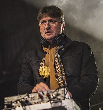 YourRoots Map_Surname_Famous People_Simon Armitage