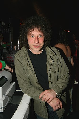 YourRoots Map_Surname_Famous People_Stuart Cable