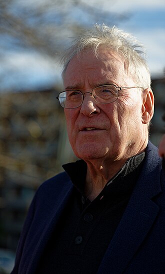 YourRoots Map_Surname_Famous People_Ken Dryden