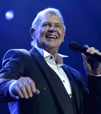 YourRoots Map_Surname_Famous People_John Farnham