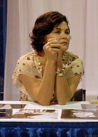 YourRoots Map_Surname_Famous People_Sherilyn Fenn