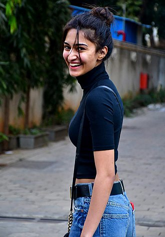 YourRoots Map_Surname_Famous People_Erica Fernandes