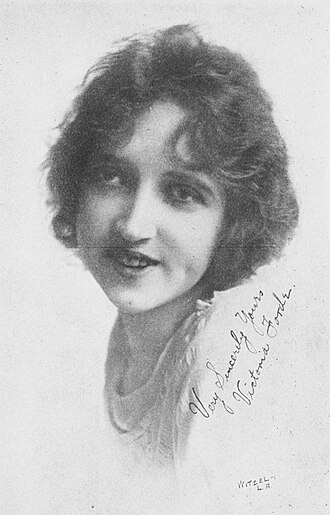 YourRoots Map_Surname_Famous People_Victoria Forde