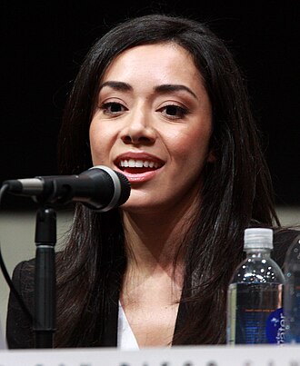 YourRoots Map_Surname_Famous People_Aimee Garcia