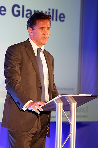 YourRoots Map_Surname_Famous People_Phil de Glanville