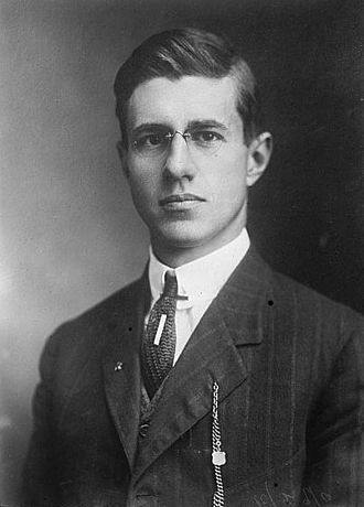 YourRoots Map_Surname_Famous People_Leonard Hoar