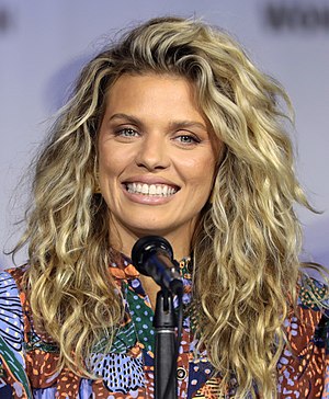 YourRoots Map_Surname_Famous People_AnnaLynne McCord