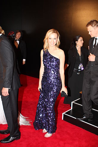 YourRoots Map_Surname_Famous People_Lisa McCune