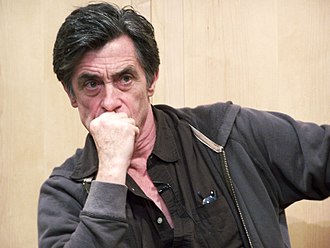 YourRoots Map_Surname_Famous People_Roger Rees