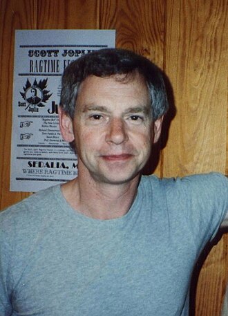 YourRoots Map_Surname_Famous People_Ian Whitcomb