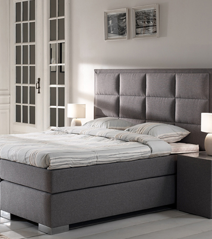 boxspring met opvallend hoofdbord