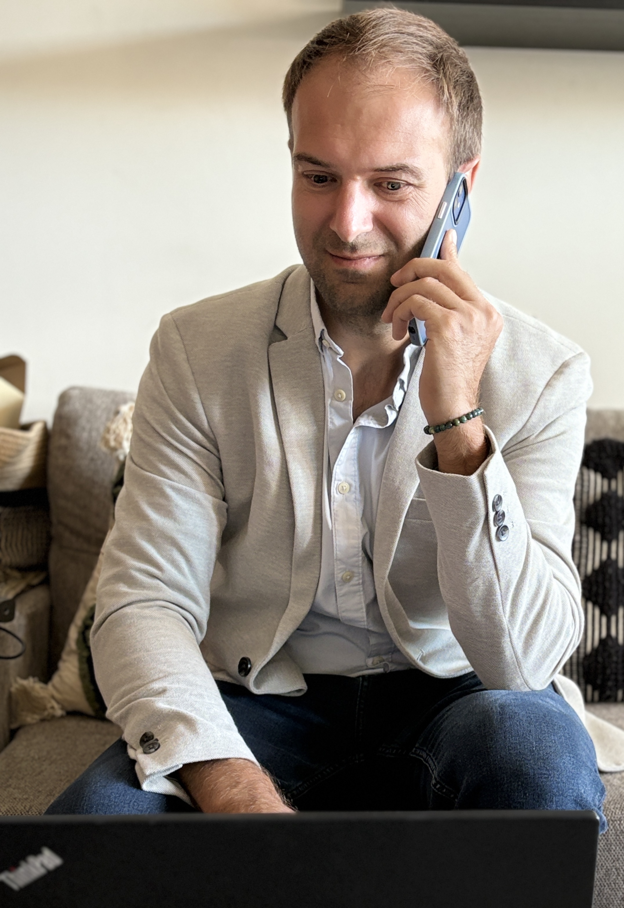 Qatalyse Recrutement, Cabinet de Recrutement et de Chasse de tête indépendant, secteurs Lyon, Rhône, Ain, Loire, Saône-et-Loire, Auvergne-Rhône-Alpes, Bourgogne-Franche-Comté