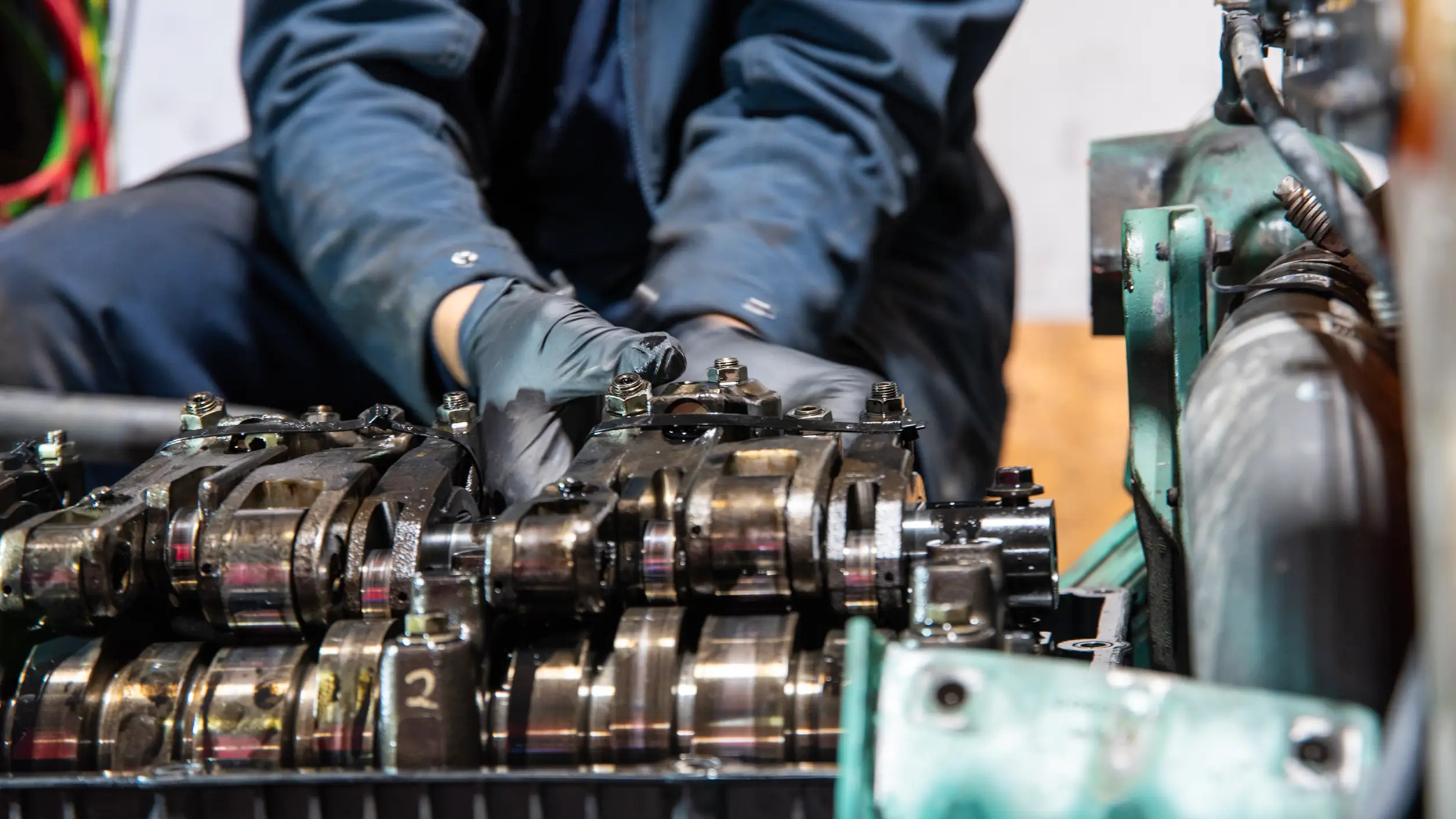 Diesel mechanic providing truck repair in Odessa, TX