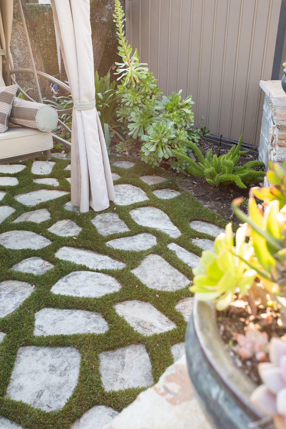 Artificial turf Sacramento CA 97 Total Turf C27 licensed contractor