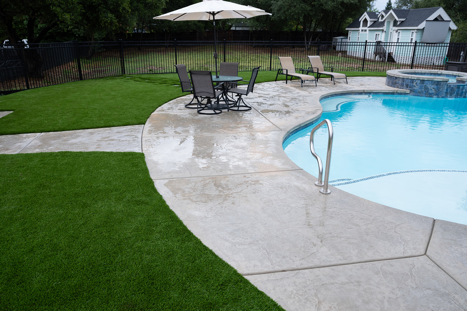 Total Turf artificial turf installation project on Main Avenue in Sacramento