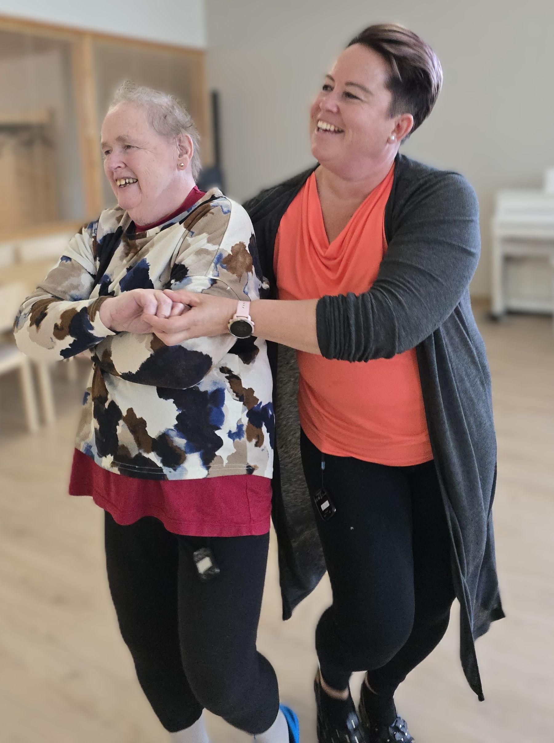 Tanssia valmennuksessa.