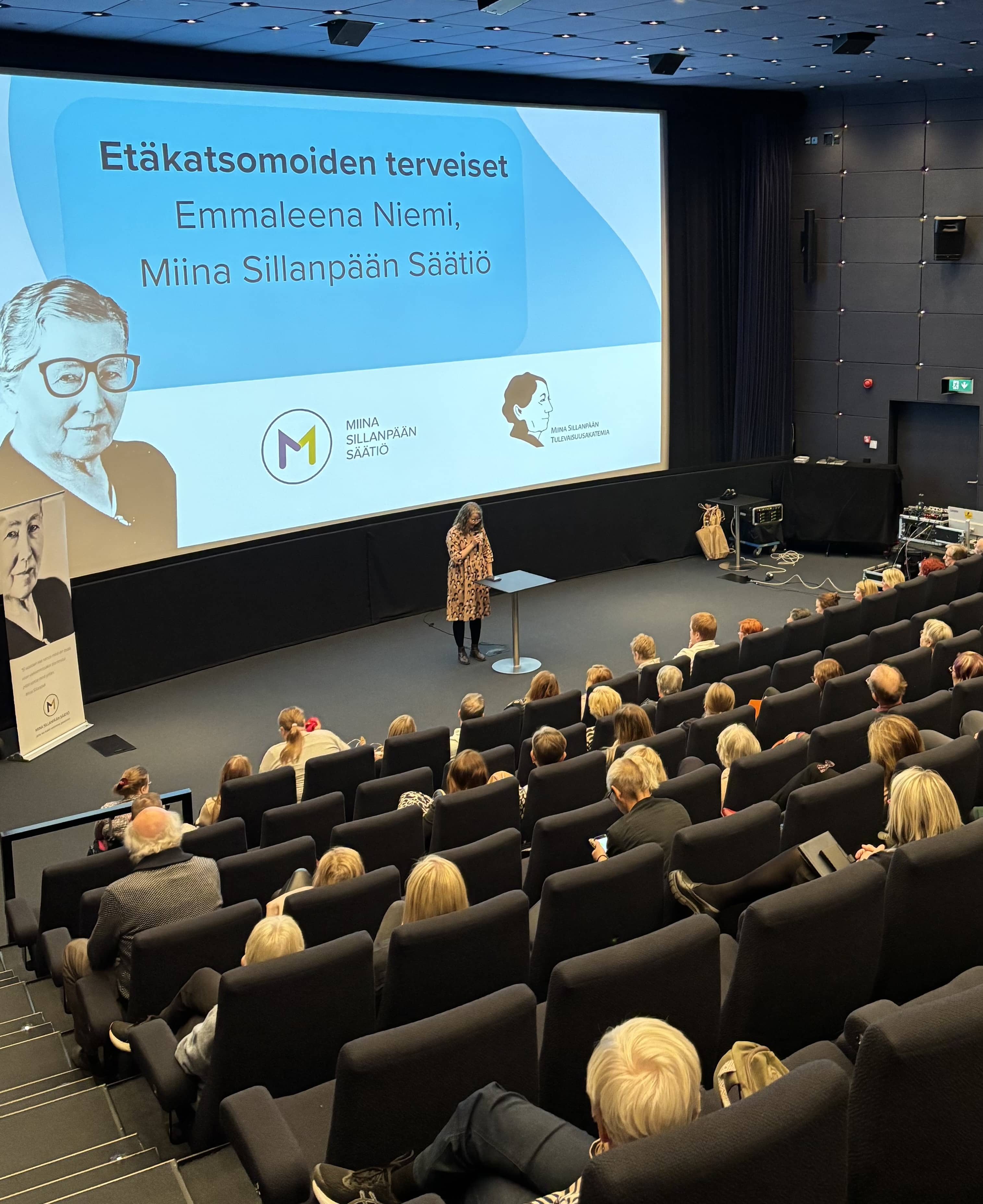 Etäkatsomoiden terveiset.