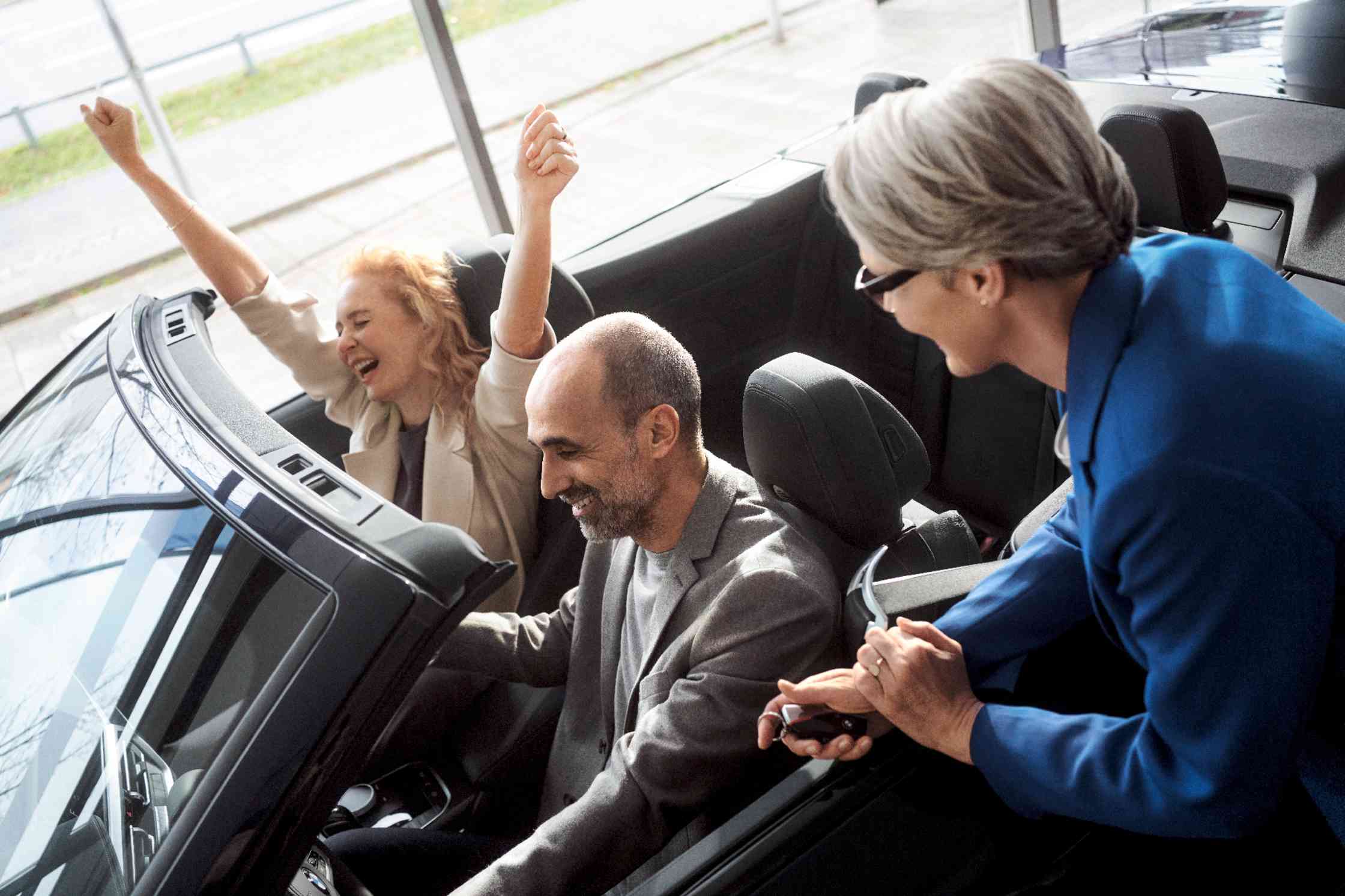 Dein BMW Autohaus in der Nähe – Emil Frey Vogel Automobile