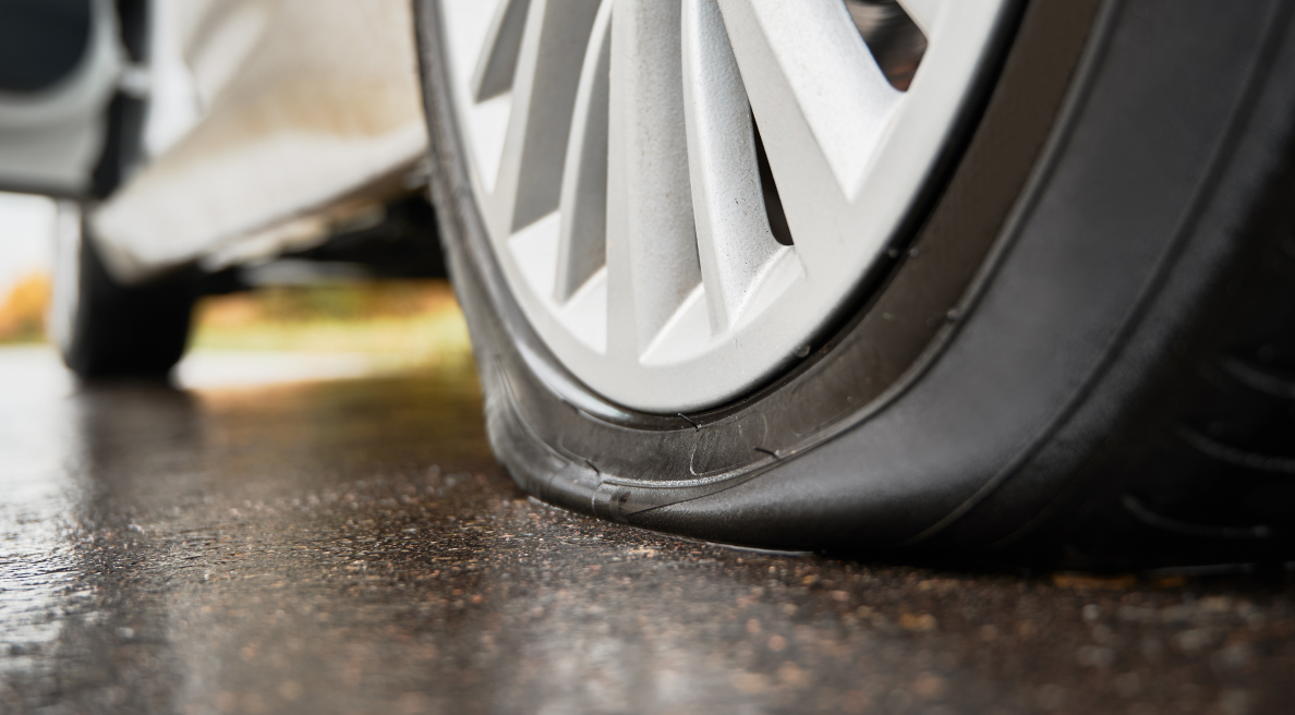 Flat Tire Repair in Dallas Made Easy with On-Demand Service at Your Location