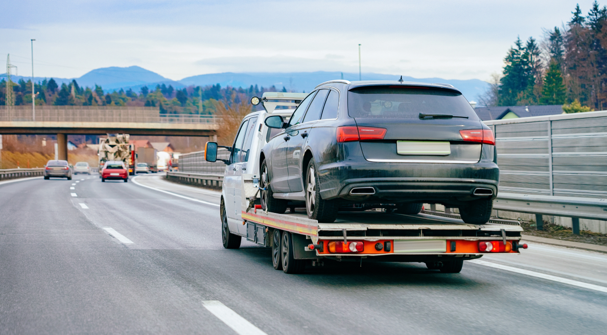 Safe Transport Every Time with On-Demand Flatbed Towing in Dallas