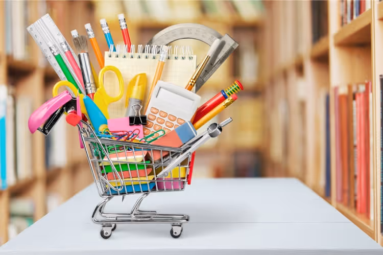 Jak finančně přežít začátek školního roku?