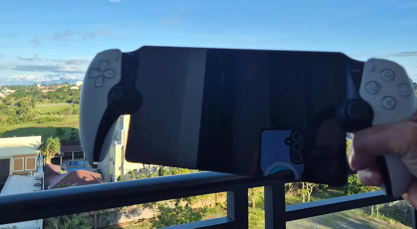 A photo of my PS portal and in the background is a nice scenery of nature. 