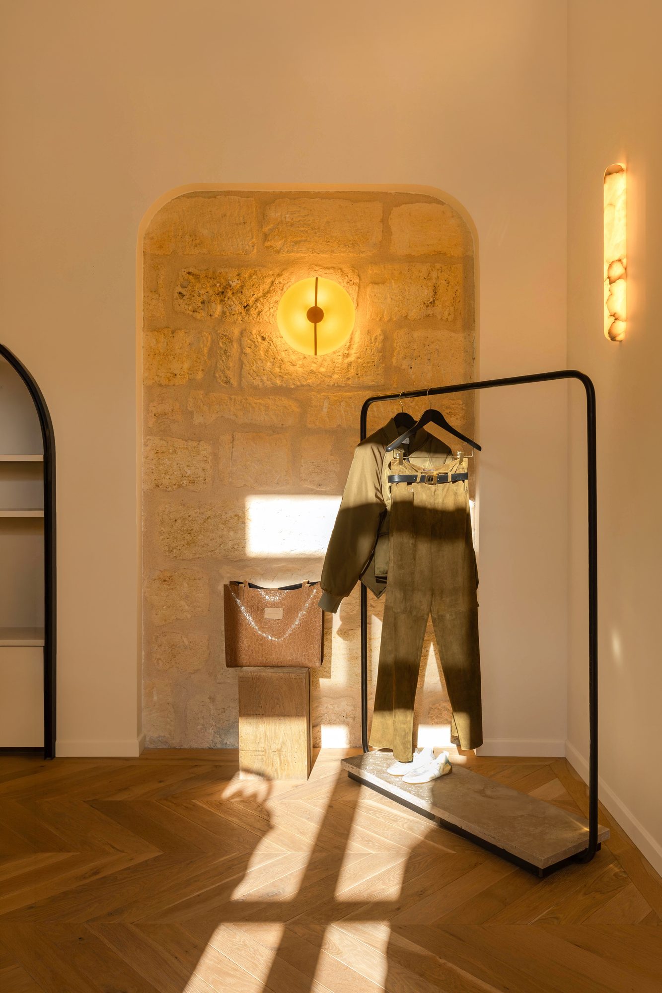 Niche en pierre de Bordeaux mise à nu et portant sur mesure, Maison Espaces