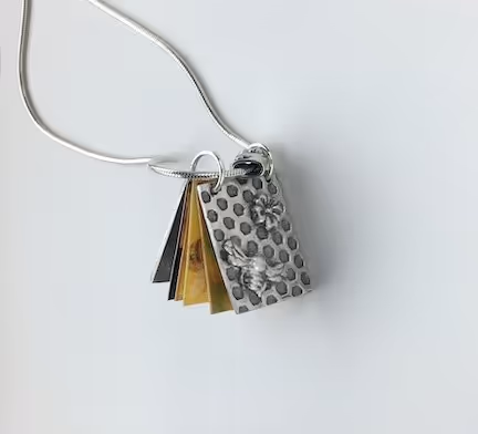 Bee Mini Book by Lyle Rayfield