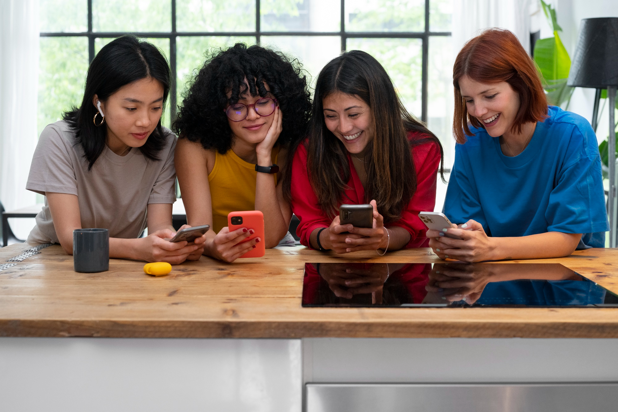 Peer-led program using hybrid digital and in-person support