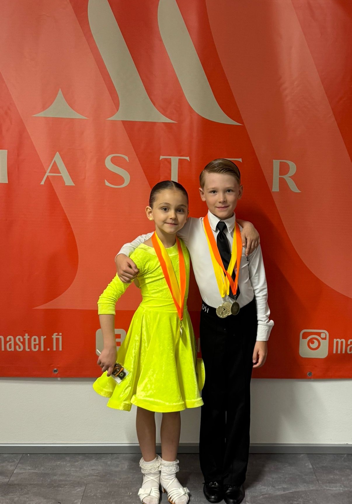 Nuorten tanssikilpailujen voittajat