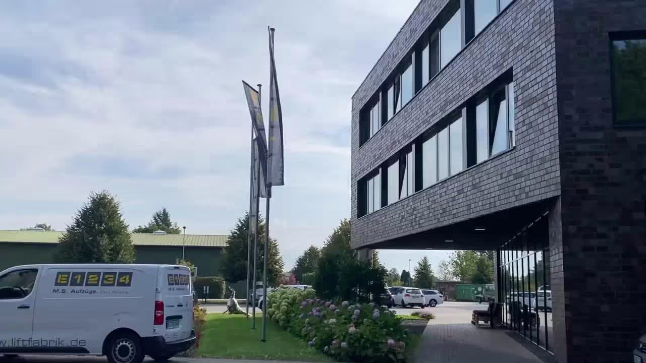 Reinigungsroboter im Einzelhandel bei Marktkauf