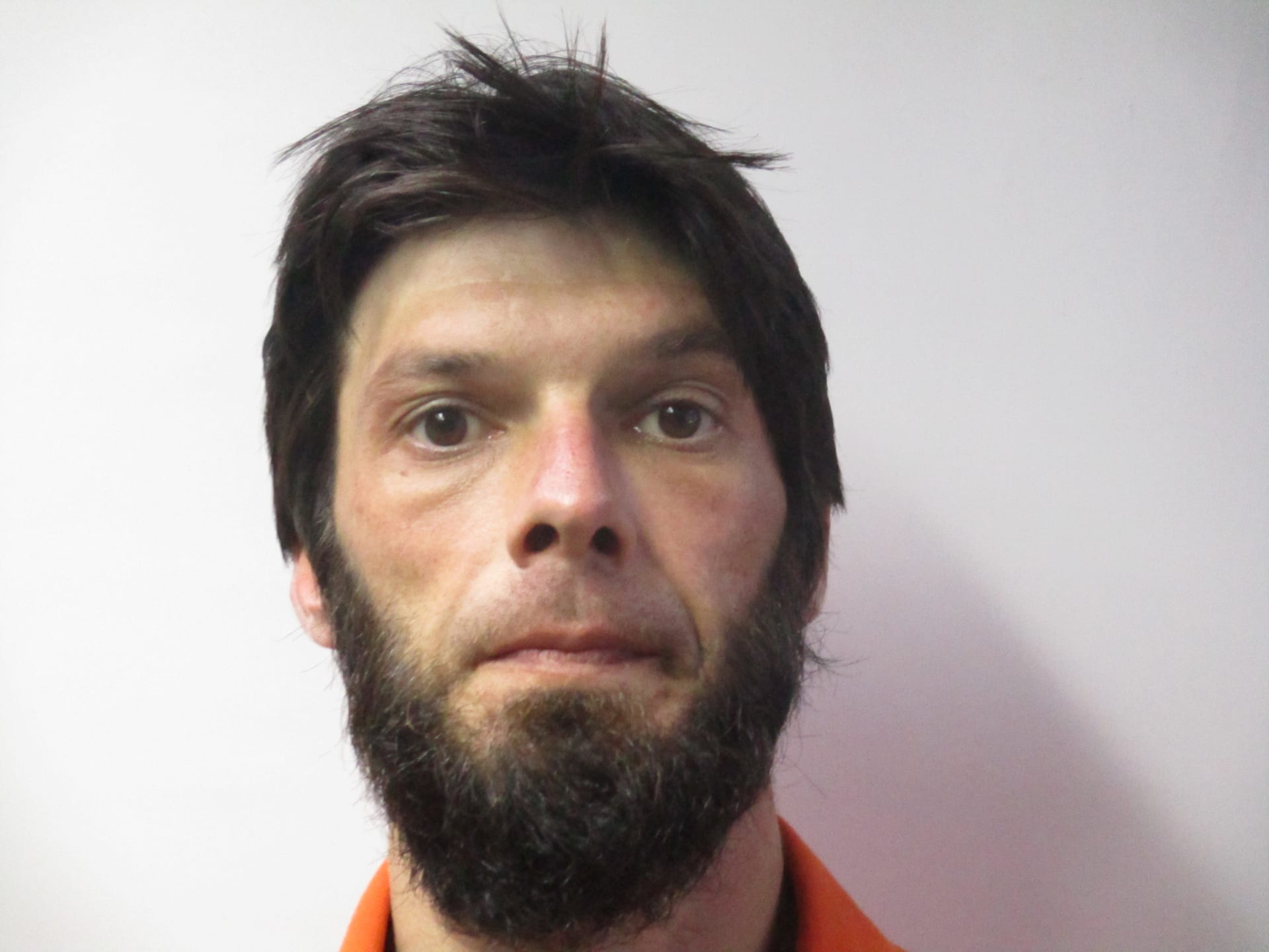 MARKEES TAS MON-WAYNE YOUNG