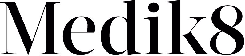 Medik8 лого козметика