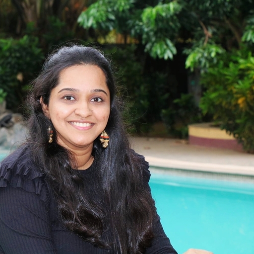 Vidhya R