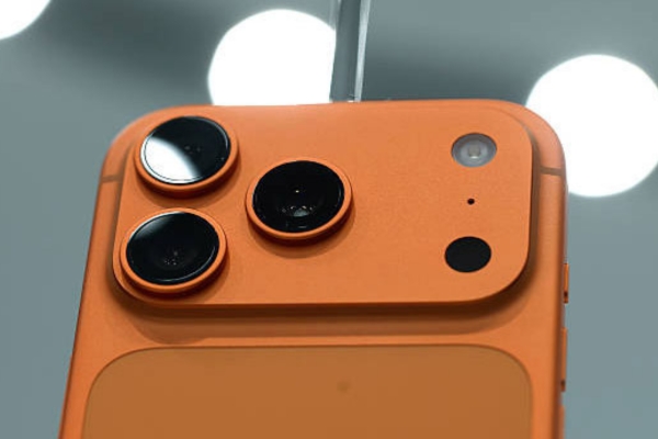 Close up image of the iPhone 17 max camera.