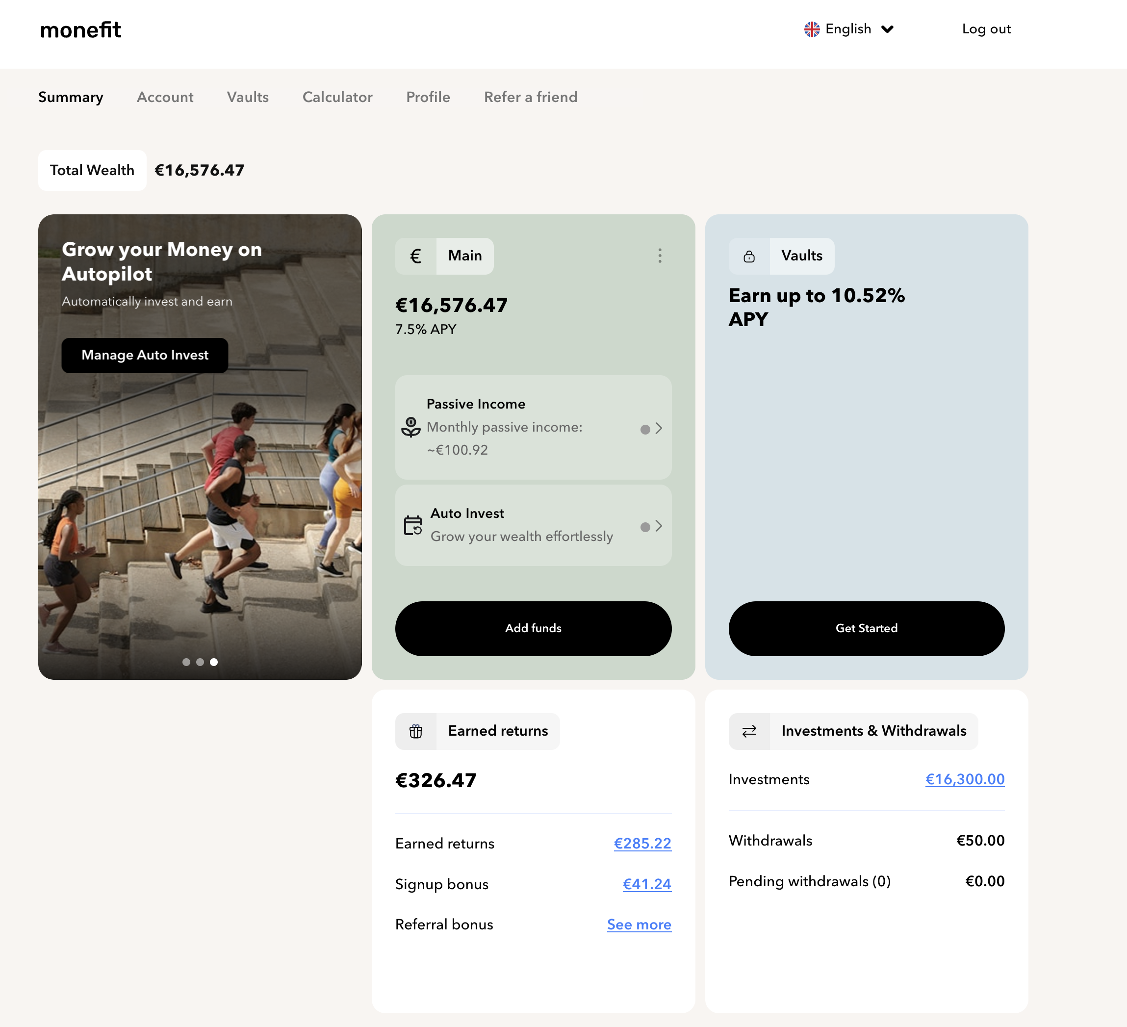 Monefit SmartSaver dashboard showing 16,576.47 euros total wealth, 7.5% APY on Main Account, up to 10.52% APY on Vaults, approximately 100.92 euros monthly passive income, and 326.47 euros in earned returns