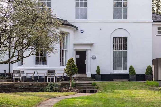 Private GP medical clinic 