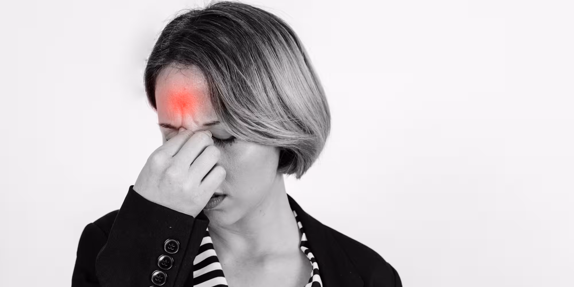 When Should You Worry About a Headache? A Certified GP Explains
