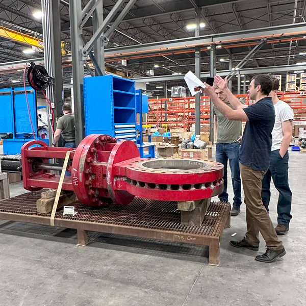 Brendan teaching SlurryFlo control valves
