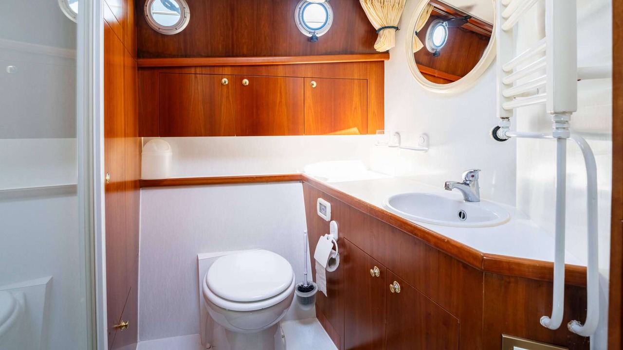 Pilot 50 motor yacht by VDL Shipyard, 1998, for sale - interior