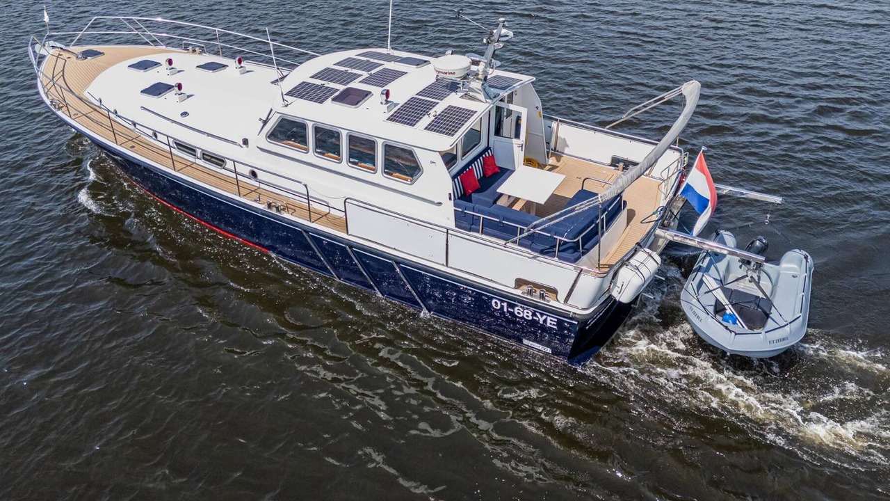 Pilot 50 motor yacht by VDL Shipyard, 1998, for sale - exterior
