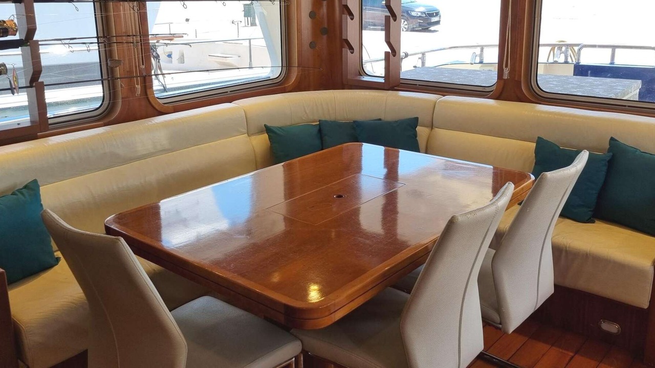 Vripack 69 expedition trawler for sale, 2004, deck saloon