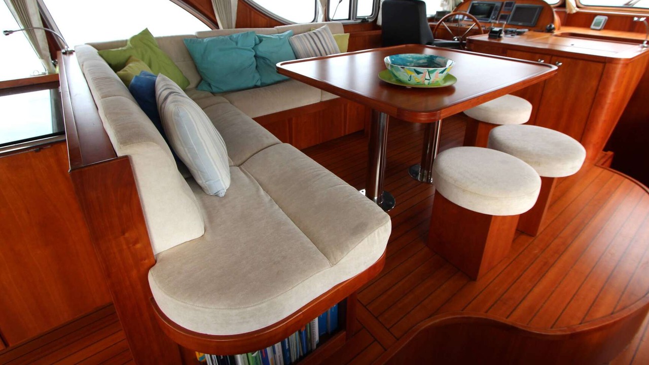 Aquanaut Global Voyager 1500 for sale, 2010, interior