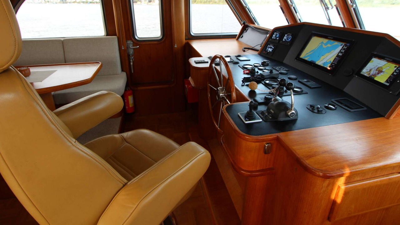 Aegir, Vripack Searocco 1500 for sale, 2003, interior