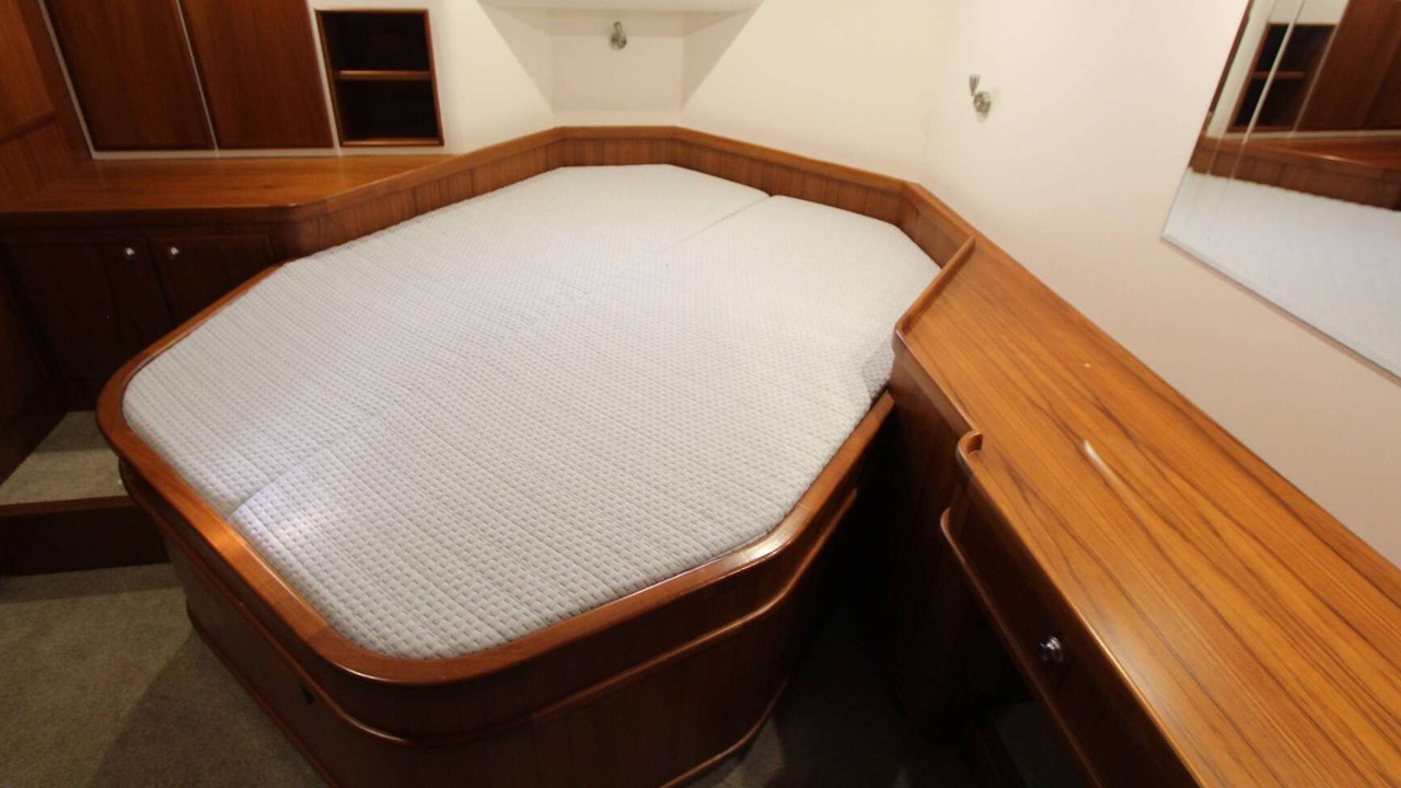 Aegir, Vripack Searocco 1500 for sale, 2003, interior