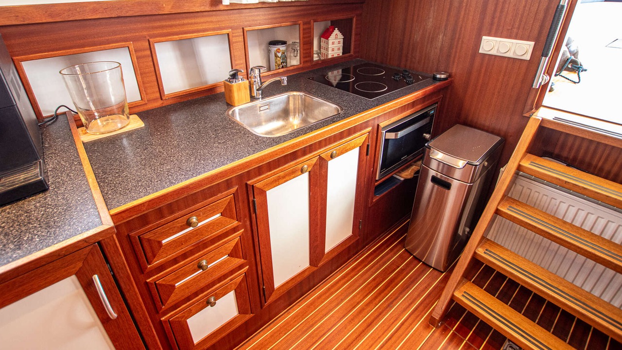 Knarr, Kruiskamp Bakdekker 1400 for sale, 2005, interior