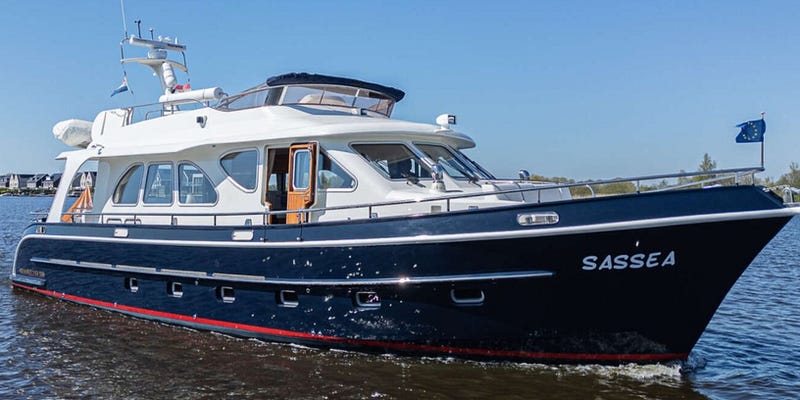 WATCH | €595,000 for a CE Cat A Ocean Cruiser: Inside the Aquanaut Global Voyager 1500