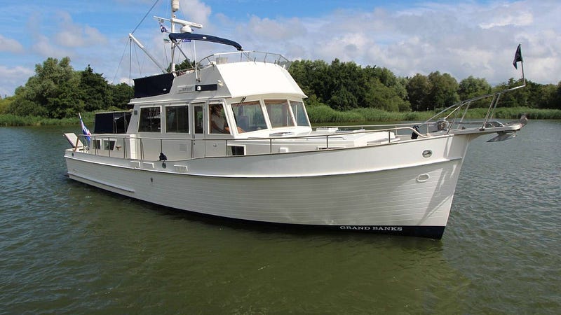Thinking of Moving to a Home on the Water? This Grand Banks 46 Could Be for You