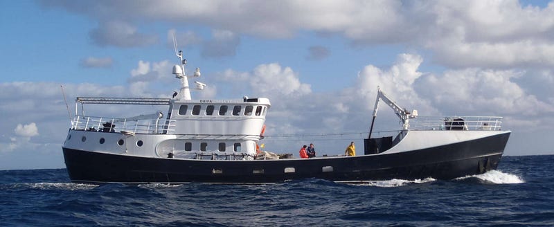When This Trawler-Style Explorer Yacht Popped Up, I Couldn’t Look Away…