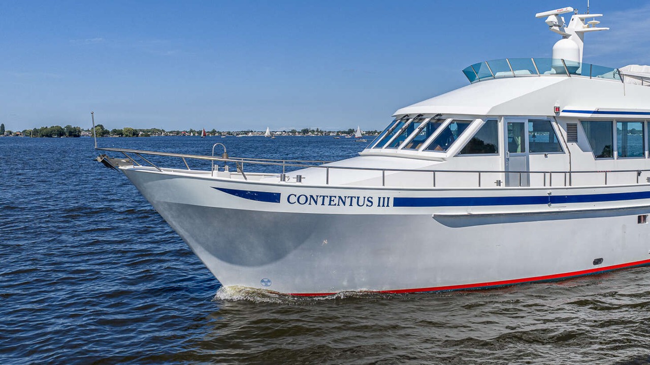 Contentus III, 1991 Moonen 56 steel motor yacht for sale